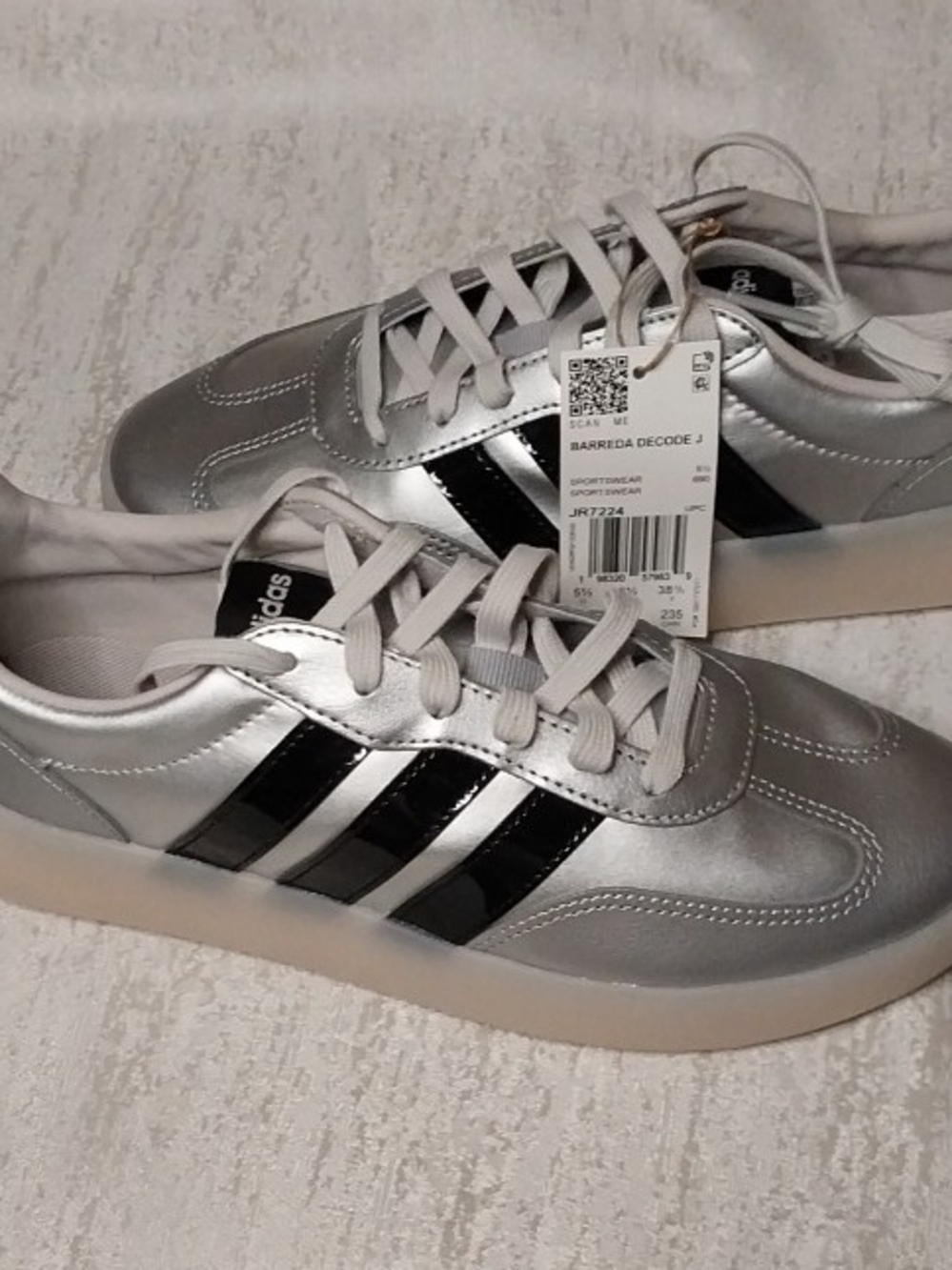 Adidas Women’s Silver Barricade Decode J Sneakers Sz 6y Fits Women 7 New No Box